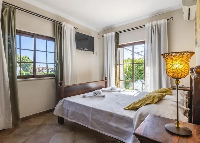 Вилла Mangas By Select *