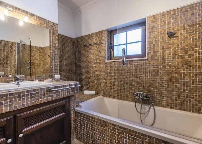 Mangas By Select Вилла *