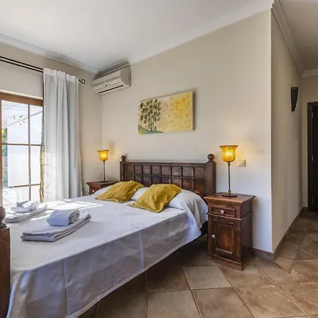 Villa Mangas By Select